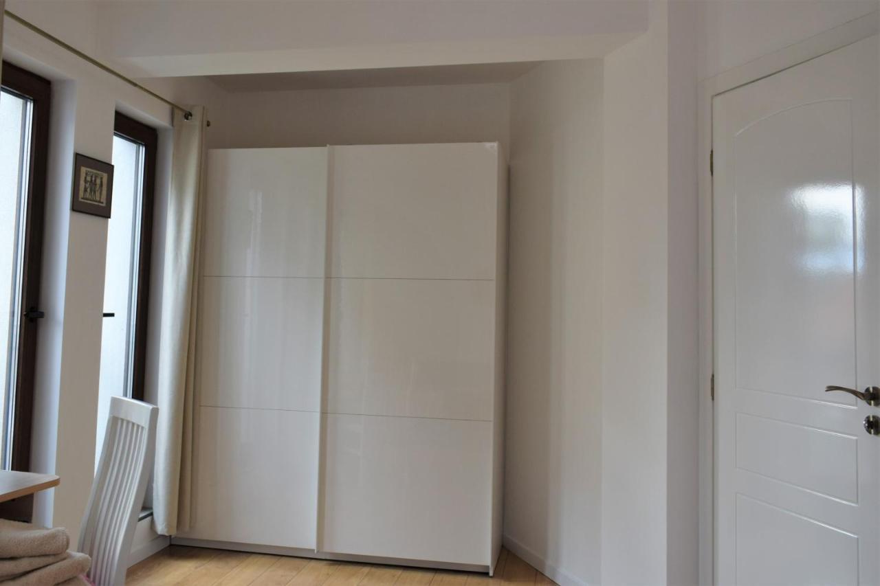 Top Center Apartment Gramophone With Private Parking Burgas Stad Buitenkant foto